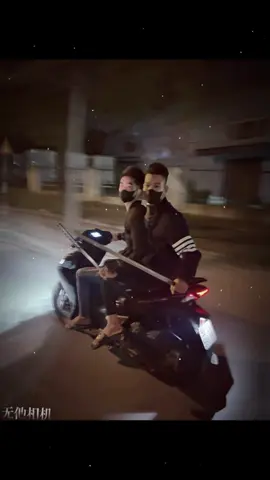 lè nhà lè nhè ô mẹ nó kê xuống đường?