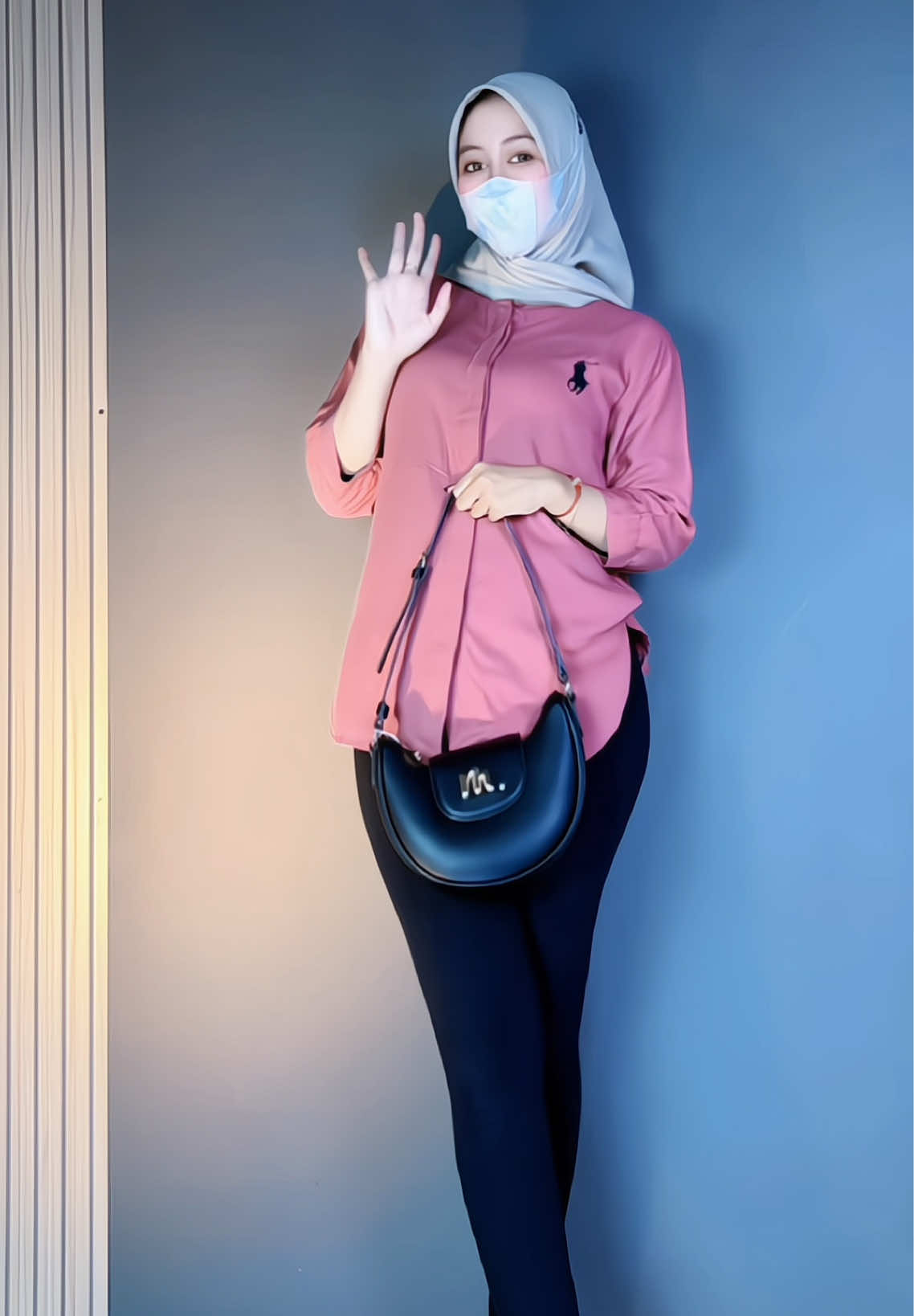 Ootd simpel elegan cukup pake kemeja yg harganya ga pake mahal #rekomendasi #outfit #kemejawanita #ootdhijab #hijabstyle 