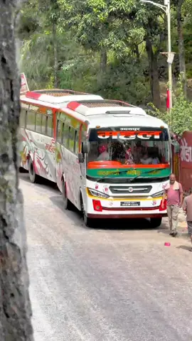 हडिया –गाईघाट– लहान – बर्दिबास – सिन्धुली – खुर्कोट  हुदै  काठमाडौं सम्म यात्रा गर्न को लागि हामीलाई सामजिनुहोस् (महल दिवा तथा रात्री सेवा ) VIP SOFA SEAT WITH SLEEPER  CONTACT NUMBER (9827760126)                                      (9842862728) #mahalac #fyppppppppppppppppppppppppp #gaighatmuser🇳🇵 #deluxebusofnepal 