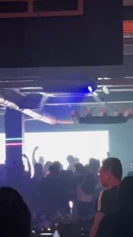 Helen's Pecah🥳🥳 #jktnightlife #helensnightmart#clubmalamjakarta #lewatberanda#fypage   