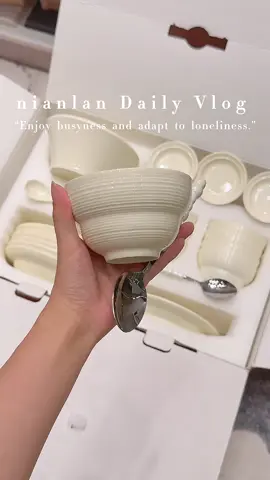 Mấy mà Giáng sinh gõ cửa nhà mình đâu ce #giangsinh #decor #batdep