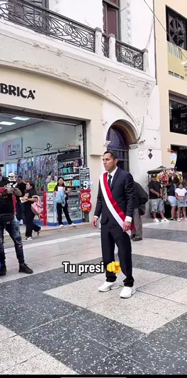 #presi #josejeri #centrodelima #baile #bizcocho 