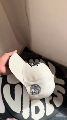 Buy kana ng cap na ito