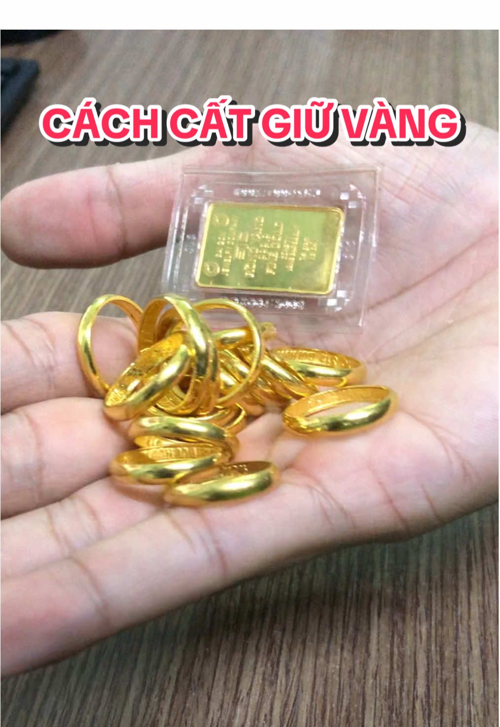 Cách cất giữ VÀNG để trộm không quan tâm #giavangthegioi #giavangvietnam #giavanghomhay #giavang #xuhuong 