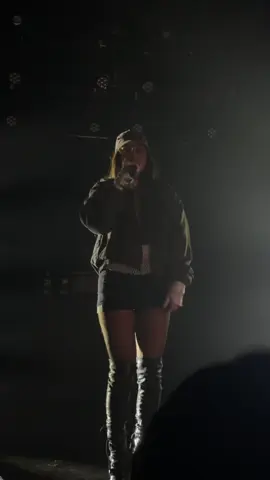 Been listening to Clara since 2016 🥹 #claralasan #losangeles 