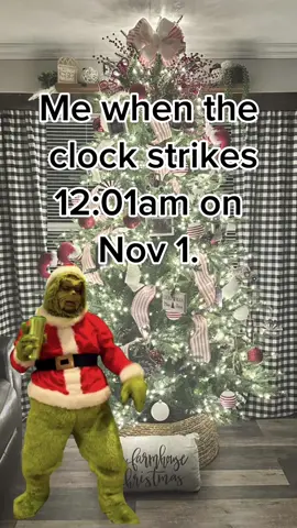 I may just drive my husband crazy when it comes to my Christmas tree. 🤷‍♀️ #christmas2025 #christmastree #husbandwife #decorate #helovesme @Daddy-deep-pockets 