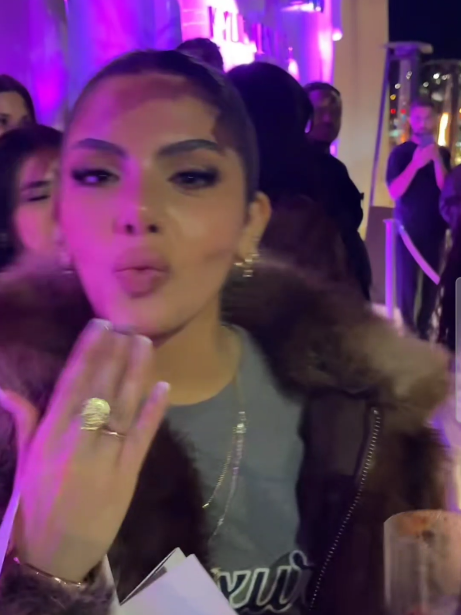 she's so pretty 😍 @hudabubbaaa #hudamustafa #kyliejenner #preparty #viralvideo #foryou