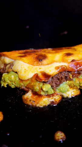 10月24日(金)、25(土)の2日間で、“秋”をテーマにした体験型オフラインイベント「TikTok Autumn Fest」が開催！ クリエイターとコラボレーションしたフードトラックや体験コーナー、ライブペインティングなど、TikTokならではのインタラクティブなブースやステージが多数登場！ ・イベント名：TikTok Autumn Fest ・開催日時：10月24日（金）、10月25日（土） ・開催場所：アーバンドック ららぽーと豊洲1 是非会場にお越しください。詳しくは →https://newsroom.tiktok.com/tiktok-autumn-fest-announce?lang=ja-JP #PR #TikTok #メロ秋