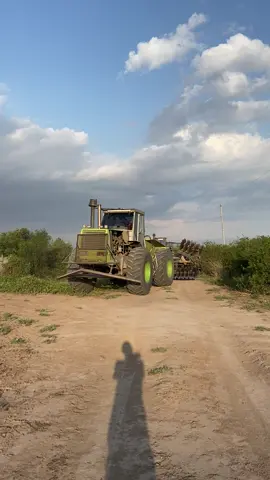 #paratiiiiiiiiiiiiiiiiiiiiiiiiiiiiiiiiii #trabajo #campoargentino🌱🌾🌻🐮🐂 #zanello700💚#zanello540💚