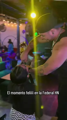 ¡ El momento Feliiiiii de la Federal HN !🇲🇽 Porque un buen plan es el que se arma aquí 😎 #tegucigalpa #fiesta #honduras #fyp #viral 