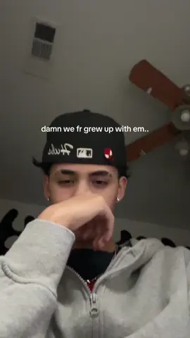 2016 lil 10 year old me fell inlove with the show and now in 2025 it’s ending… #whoshubs #aquahubs #strangerthings #relatable 