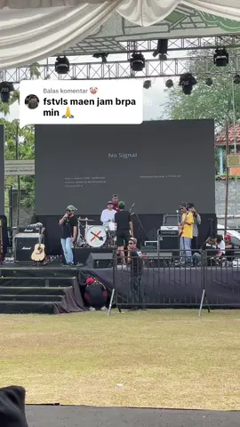 Membalas @🤡 wes gek do mangat wae. Wes cek sound iki #fky #fky2025 #adohratucedhakwatu #gunungkidul #fstvlst 