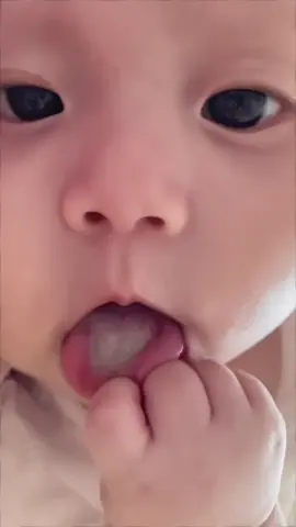 Trộm vía yêu em 🥰 #thoitrangtreem #embedangyeu #bodysuit #quanaotreem #sosinh 