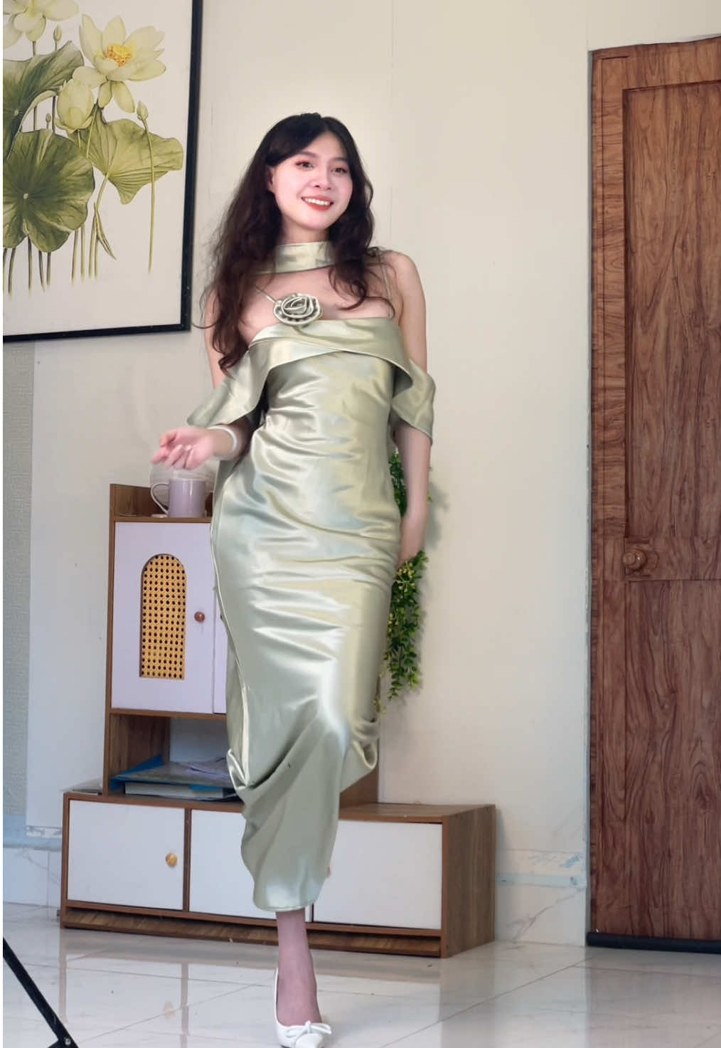 ô tiktok kêu tui vi pham nguyên tắc cđ=))#OOTD #silkdress #vaylua #review #hottrend 