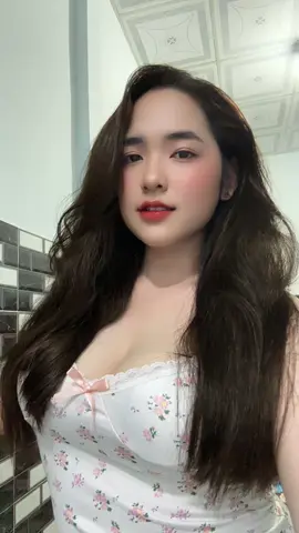 Anh yêu con nào chứ hông phải em #fypシ゚viral #huynhtukem #xuhuongtiktok 