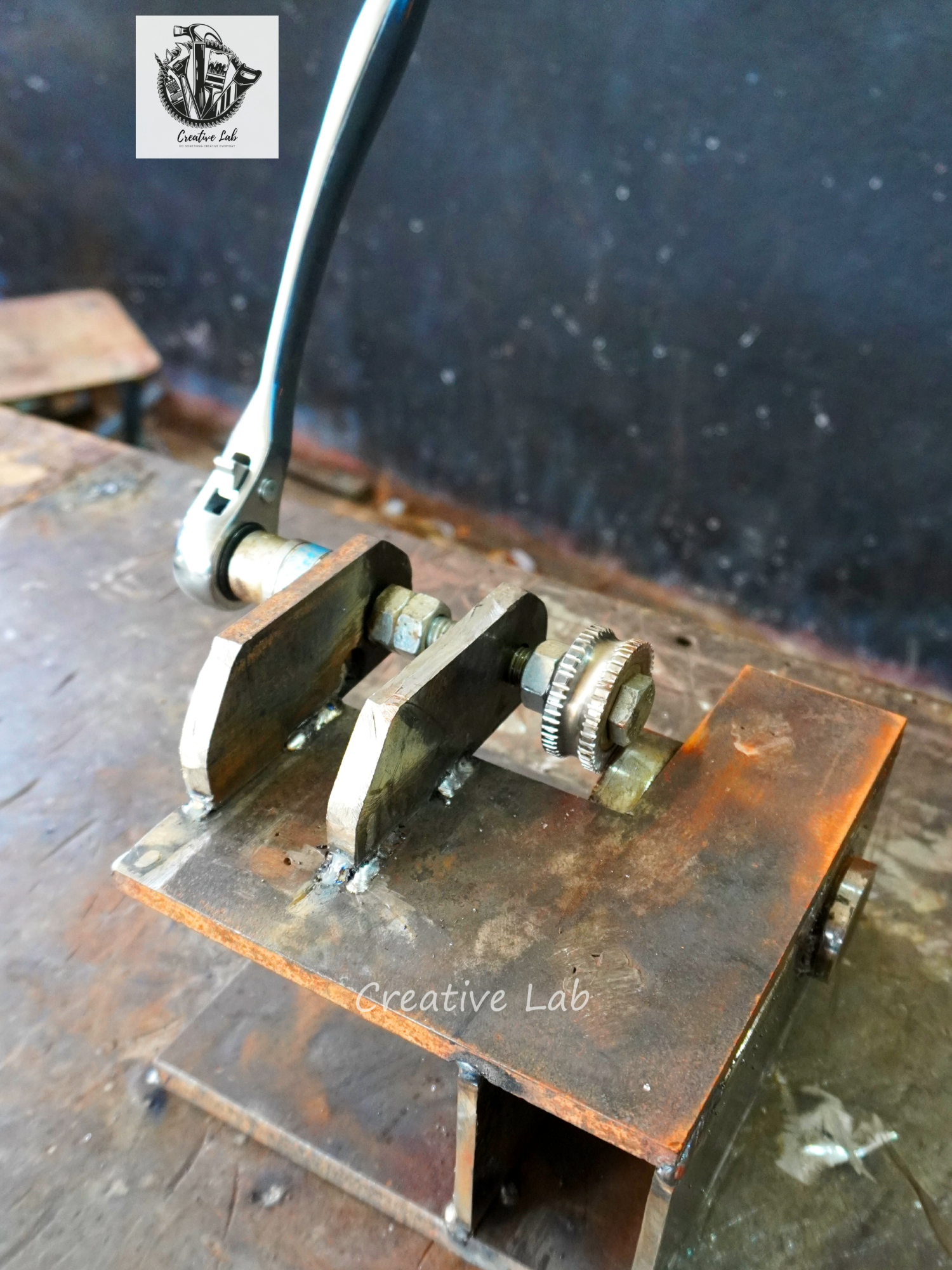 Super Easy DIY Sheet Metal Cutter – Works Like Magic! #inventions #DIY #sheet #metalcutter #cuttingtool #metalworking #welding #satisfying #fabrication #handyman #BritishDIY #UKDIY #lifehacks