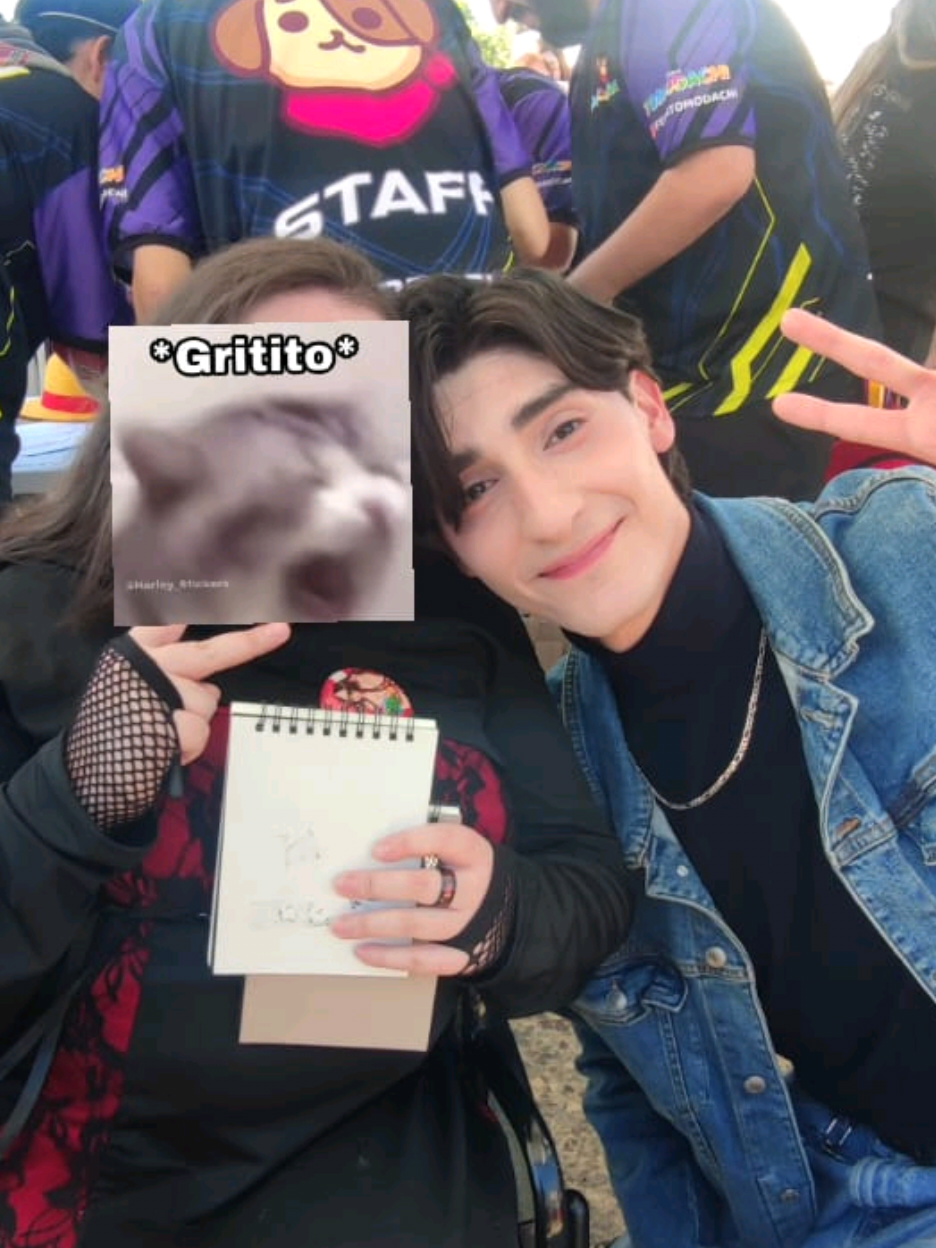 momentos vividos en la feria tomodachi de Valparaíso en el parque cultural  porfi mantener discreción por revelar mi cara 😵‍💫 no supe cómo ponerla borrosa y mejor lo subí así  #vtuber #vtuberespañol #fyp #paratiiiiiiiiiiiiiiiiiiiiiiiiiiiiiii #qare 