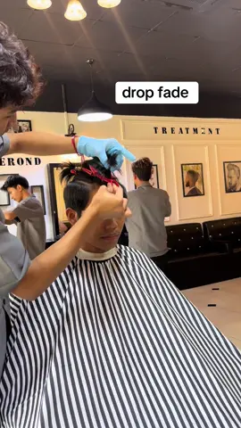 mid drop fade #မြောက်ဒဂုံပင်လုံလမ်းမကြီးkbzbankအနီး #myanmartiktok🇲🇲🇲🇲🖤 #tiktokviral #fouryou #fyp 