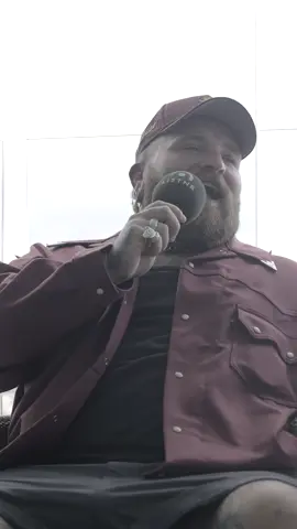 Teddy Swims does have tattoos of Adam Sandler but doesn’t have any tattoos of Chris Rock.  The latest episode of 𝐁𝐨𝐫𝐧 𝐅𝐮𝐧𝐧𝐲 is out now (𝘈𝘱𝘱𝘭𝘦 𝘗𝘰𝘥𝘤𝘢𝘴𝘵𝘴, 𝘚𝘱𝘰𝘵𝘪𝘧𝘺, 𝘓𝘐𝘚𝘛𝘕𝘙, 𝘦𝘵𝘤). 🎧