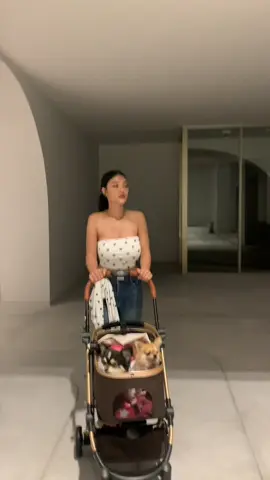 2ข.เที่ยวพัทยากับรถประจำตำแหน่งคันใหม่