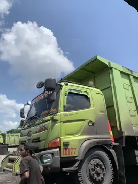 Sisit supaya kancang jar@MEKANIK IDOLA #kuliboy🤙😜🚀 #supirboy😎 