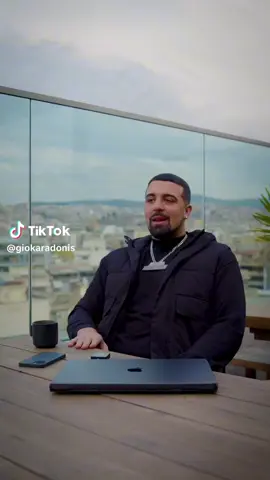 Gio Kay speaking about wrong Greek mindset🥀. Δε χρειάζεσαι 20 γνωστούς🔪. Μόνο 5 καλούς φίλους🤙🏽. Big Man Gio......🥣 #giokay #fy #greek #daily #fyp 