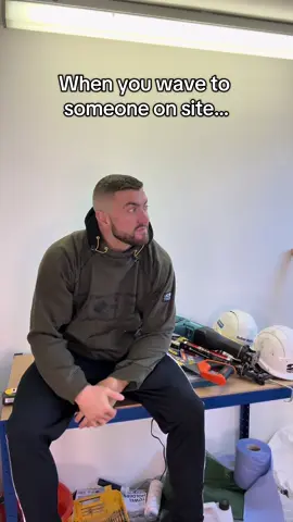 I panicked !!!  #hunk #tradie 