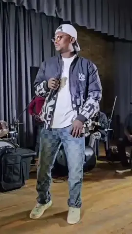 Happy weekend everyone 🥰🥰@Alhaji Tiri Leather. (O.S.P)🎤@Wasiu Alabi1  @bjay_Akanji #Fyp #fypシ゚viral #goviral