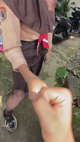 ngikut trendnya🤭🤪 #foryou #fypage #bucin #smp 