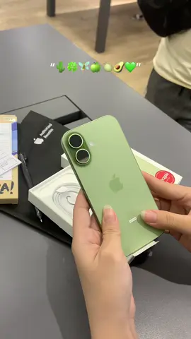 17😍💚 #iphone17 #fyp 