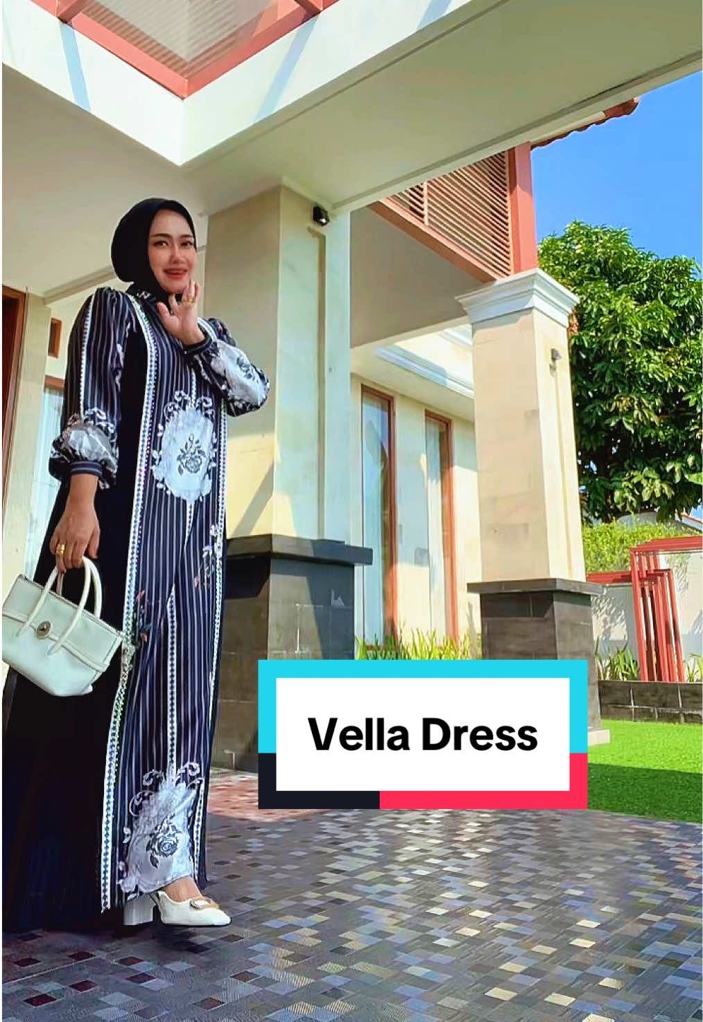 Kenapa Bisa Beda dari Bahan Cuttingan dan Hijabnya ??  Vella dress Bahan & jahitan Butiq makanya di atas Rata-rata #gamismewah #gamislebaran #sethijab 