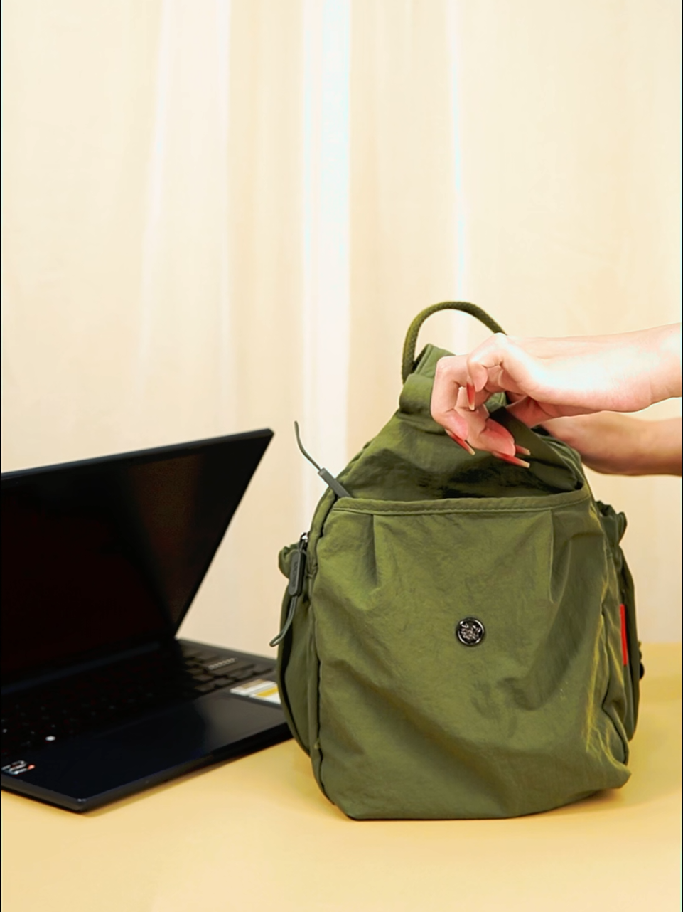 Ransel & Selempang VIRA 👜🤩 Kalau Bosen Di Ransel, Bikin Selempang Juga Bisa Sayyy 😍🤏 Gak Gemoyy Gimana Coba Kalo Se-Stylish Ini 😘😘 #taswanita #jualtasmurah  #fashiontiktok #taswanitabranded #sbyaolong01 