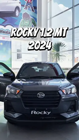 Keuntungan Beli Daihatsu Rocky 1.2 M MT NIK 2024 ????? 	1.	Harga Terjangkau – Sekitar Rp 212 jutaan, cocok buat SUV kompak dengan tampilan modern. 	2.	Mesin Irit & Tangguh – 1.2 L 3 silinder bertenaga 88 PS, cocok untuk harian. 	3.	Ground Clearance Tinggi – 200 mm, aman lewat jalan rusak atau banjir ringan. 	4.	Manual Transmisi – Lebih responsif dan hemat BBM. 	5.	Jaringan Luas – Servis dan suku cadang Daihatsu mudah ditemukan di mana-mana. ⸻ ✨ Kesimpulan: Rocky 1.2 M MT 2024 cocok buat yang cari SUV irit, tangguh, dan harga bersahabat. Jangan lewatkan kesempatan akhir tahun penuh keberuntungan bersama Astra Daihatsu! 🌟 Dapatkan informasi lengkap, promo menarik, dan kesempatan terbaik untuk memiliki mobil impianmu bersama Astra Daihatsu. Menerima  - Cash  - Kredit  📲 085750729586 (Anna – Astra Daihatsu) #DaihatsuRocky #Rocky12MMT #DaihatsuBanjarmasin #PromoDaihatsu #SUVHemat 