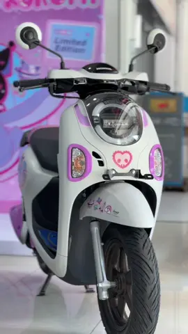 New Honda Scoopy prestige kuromi white ✅ Tunai  ✅ Kredit dp ringan ✅ Angsr Terjangkau ➡️ PERSYARATAN HANYA KIRIM FOTO KTP & KK *ASLI DOMISILI MALANG JAWA TIMUR* (Proses dari rumah) ➡️ Bisa TUKAR TAMBAH Motor yang Lama ( All Merk)  Hubungi ☎️ FARID Kartikassri Malang ( pasar besar ) Tlp/Wa https://wa.me/6285706379931 #HondaScoopy #HondaMalang #HondaMalangRaya #HondaKartikasariMalang #HondaMalangMurah 