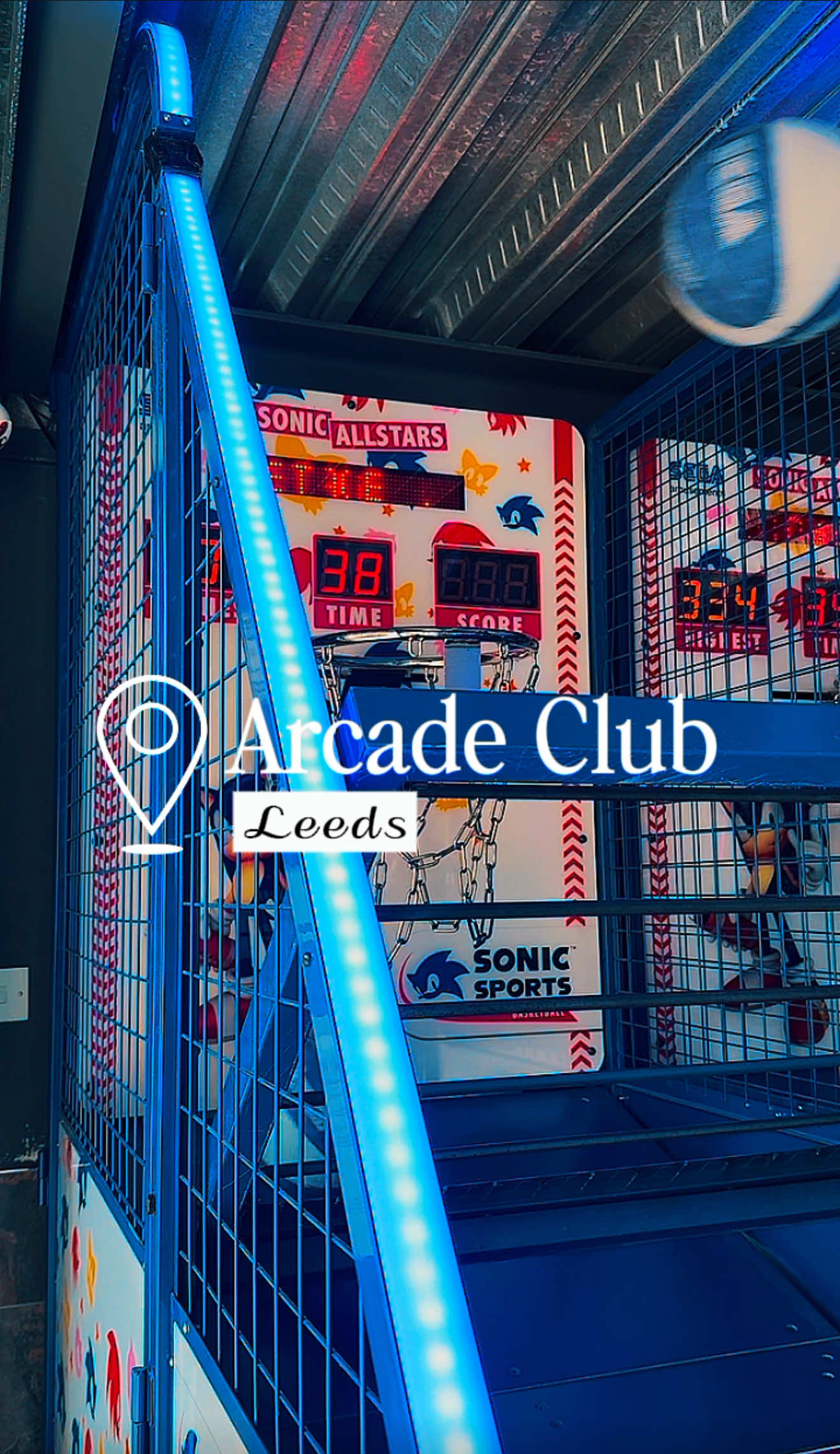 The ultimate gaming day out at Arcade Club Leeds! ✨🎮 We spent the day surrounded by hundreds of incredible arcade games — from nostalgic classics to modern favourites — and the best part? Unlimited play all day long! 🕹️ And let’s talk about that pizza… it was INSANE! 🍕🔥 The cheese pull alone deserves its own moment (seriously, you need to see it 👀). If you’re looking for a fun day out packed with games, good vibes, and great food, Arcade Club Leeds is the place to be. Perfect for couples, friends, or a family day full of nostalgia and laughter  📍 @Arcade Club , Leeds 🎮 Unlimited play • Epic pizza • Endless fun #arcade #cheesepull #Foodie #gamer #nostalgia 