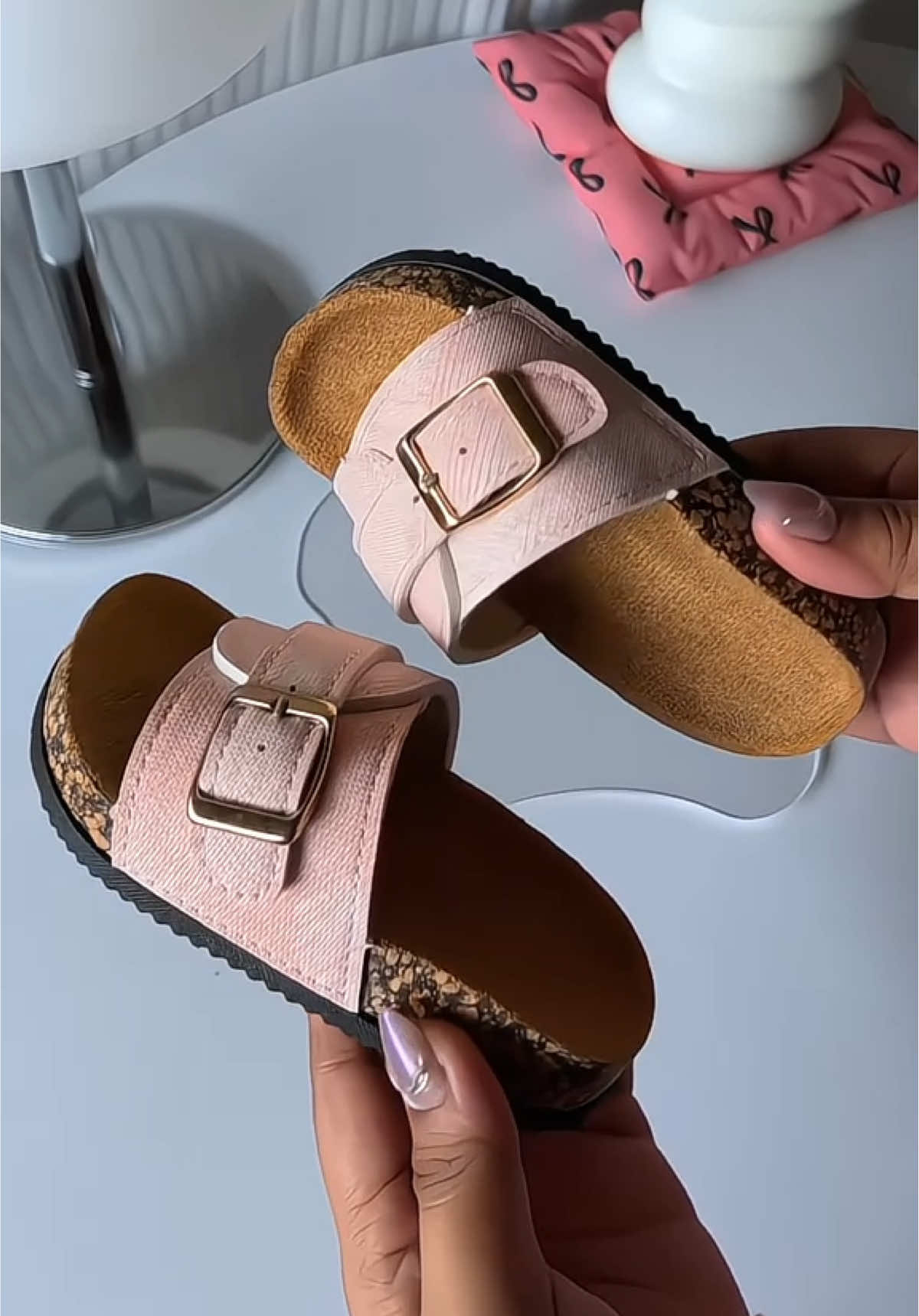 Super ganda perfect pang gift  sa inaanak at sa anak 🥰 #sandalforkids #sandalforkidsgirl #slipper #slipperforkids #slipperforkidsgirl 
