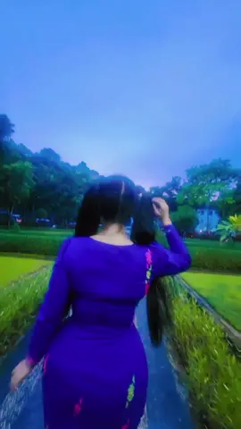 ရှင်..ရင်မခုန်ဘူးလား 😁 ရင်ခုန်သံ ကြားချင်တယ် 😁 #foryou  #ပုသိမ်သူလေးကိုချစ်ပေးပါဗျို့ 