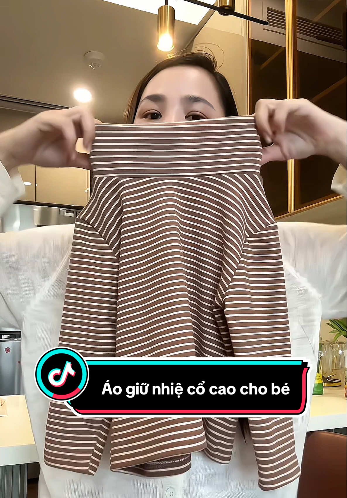 Áo giữ nhiệt cho bé CỔ CAO chất nỏ cotton dày dặn ấm áp. #megaoreview123 #aogiunhietbetrai #aobetrai #aogiunhietchobe #aothundaitaychobe 
