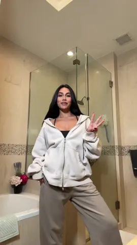 the pregame to Diwali continues 💗