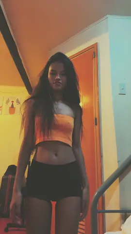 Ambot lamangHAHAHAHAHAH 