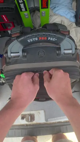 What's your go to tool in your toolbag? 🔧 😁 #tools #knipex #veto #toolbag #electrician  @knipex_uk @VETO PRO PAC @knipex 