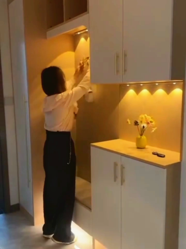 Motion Sensor Smart Led Light For Cabinet Multi Purpose Light Rechargeable Magnetic Licer LED Lights