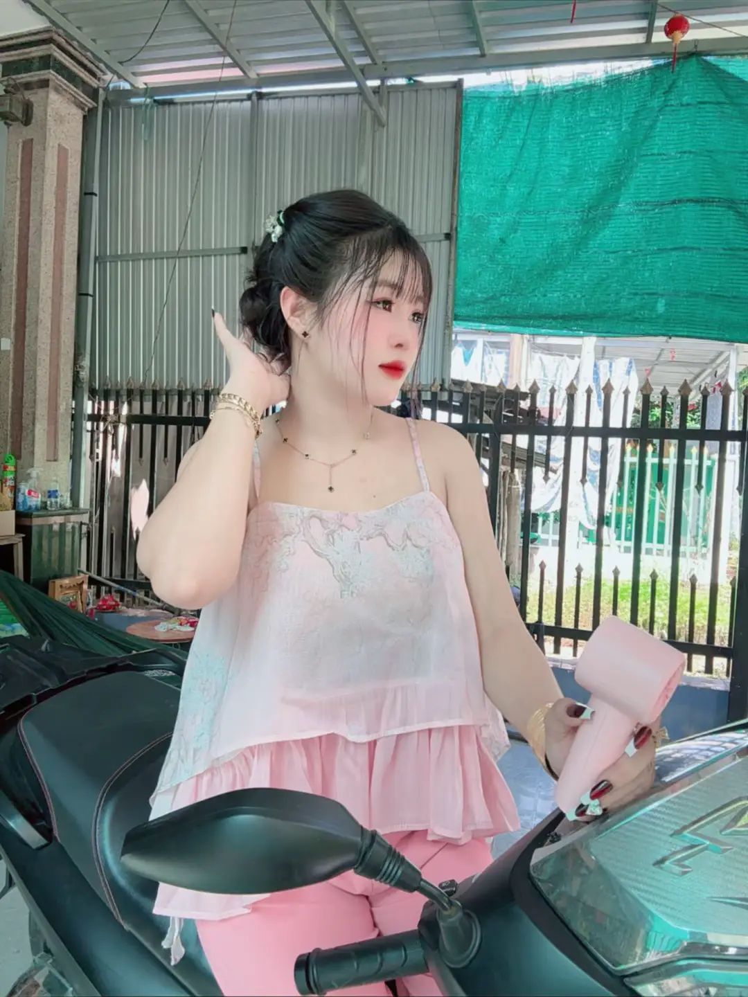 Nôn Tết ❌  Nôn mặc đồ mới ✅  #chichiboutique93 #setboxinh #xhtiktok #xh #viralvideo 