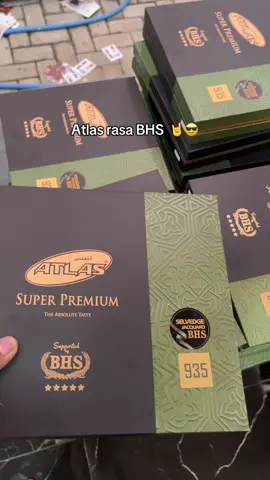 Sarung atlas rasa BHS cuma ada di keranjang kuning pak bosku 🫵🏻 #sarungatlassuperpremium #sarungatlasmotifbhs #bhstex #sarungviral #bismillahfyp 