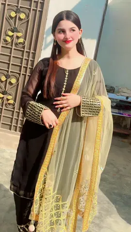 😎👀🖤@🇵🇰Billee khan🇵🇰 @Makhna❤️Vehari 