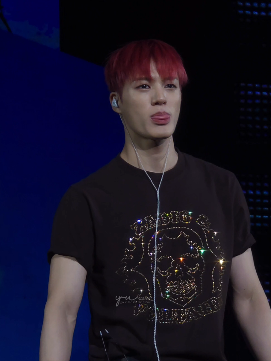 tds4 in sg day 1 soundcheck OUGHHH JENO U R SO CUTEEEEE  #thedreamshow4 #jeno #nctdream @official_nct 