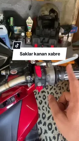 Nih temenya gas spontan yang kalian cari cuy 🙌🏻 . . . #pcxnew2025 #saklarkananxabre #saklarxabre #saklarkanan #pcx160 