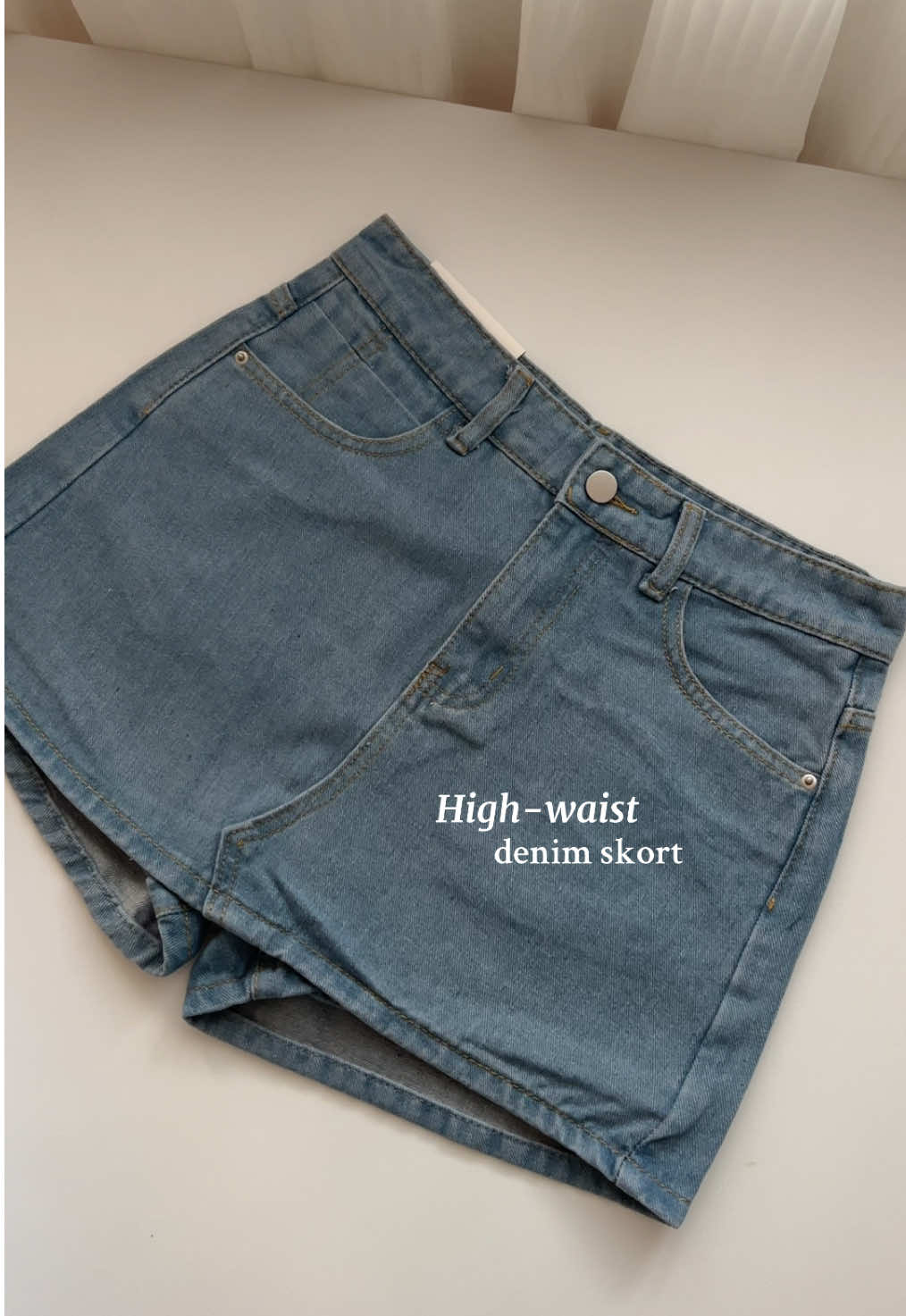 Fashionable denim short skirts! ❤︎ #skort #skorts #shortskirt #denimskort #skortoutfit #skortstyle #tiktokskort #womenswear 