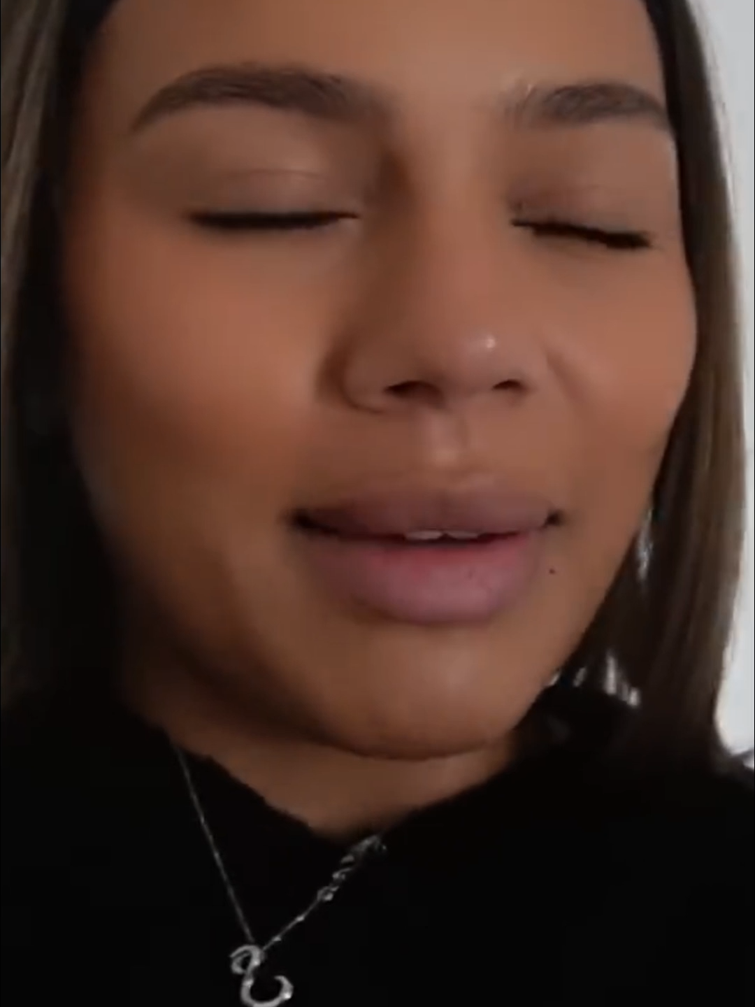 Obsessed Mom's Dreamy Baby Room Reveal_ Bows, Crib, and Decor! #tennesseethresh #Vlog #couple #Love