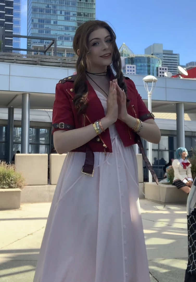 I don’t know if I have ever posted at 5 am before I suppose this might be the first time #aerith #aerithgainsborough #finalfantasy7 #ff7 #cosplay 